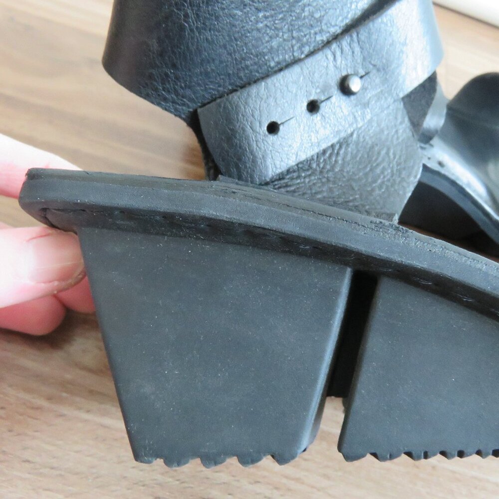 Avangarde soft leather with flex sole, like new - Picture 4 of 9